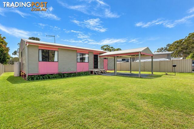 9 Pia Street RUSSELL ISLAND QLD 4184