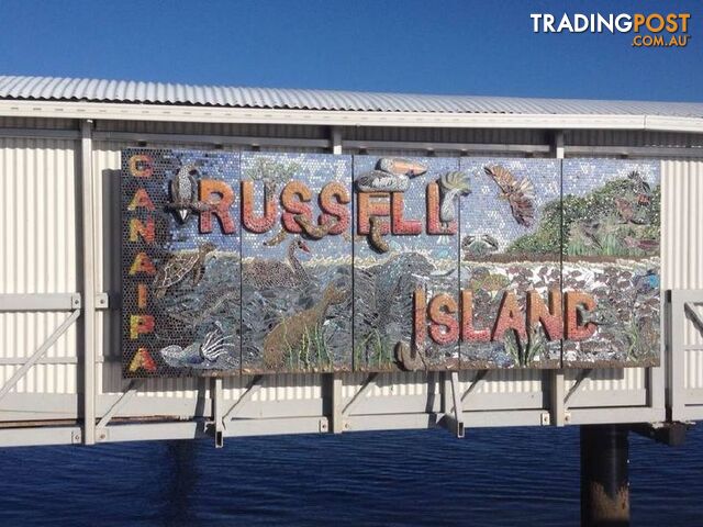 19 Wakehill  Rd RUSSELL ISLAND QLD 4184