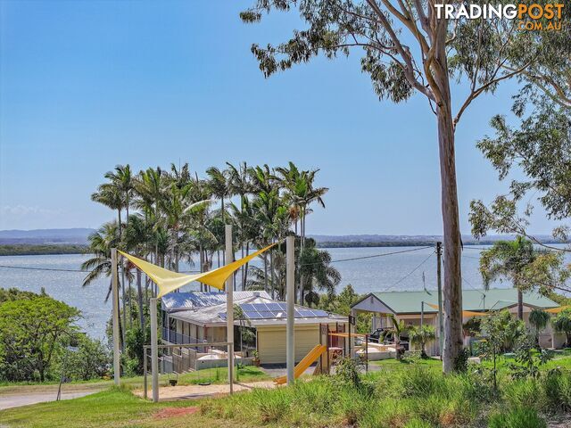 19 Ranora St RUSSELL ISLAND QLD 4184