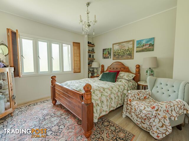 49 Kings Street RUSSELL ISLAND QLD 4184