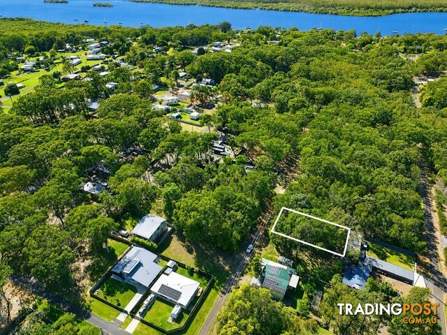 8 Delmar Parade RUSSELL ISLAND QLD 4184