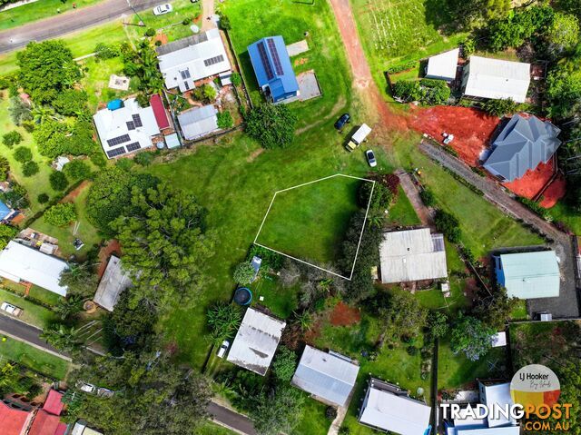6 Stevenson Court RUSSELL ISLAND QLD 4184 - photo 5 of 5