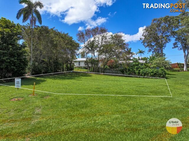 6 Stevenson Court RUSSELL ISLAND QLD 4184 - photo 4 of 5
