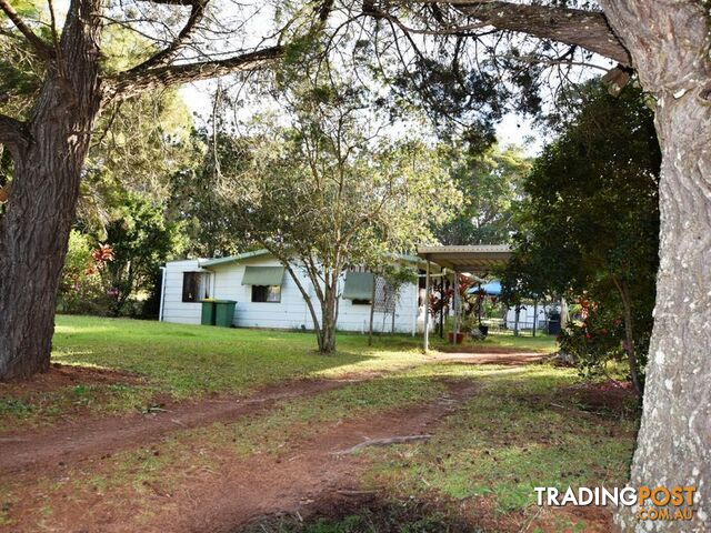 78 South End Rd RUSSELL ISLAND QLD 4184