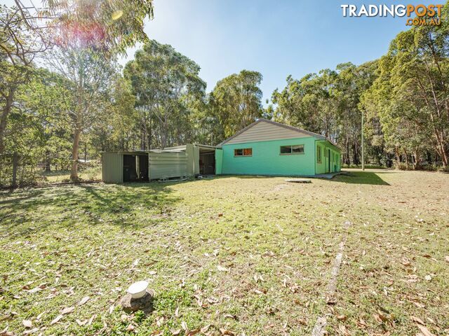 12 Rodds Road RUSSELL ISLAND QLD 4184