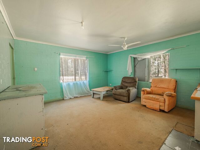 12 Rodds Road RUSSELL ISLAND QLD 4184