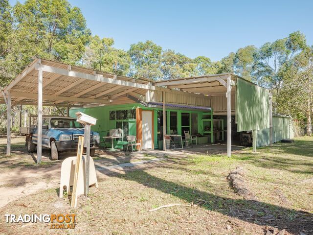 12 Rodds Road RUSSELL ISLAND QLD 4184