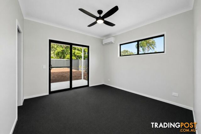 16 Bunning Street RUSSELL ISLAND QLD 4184 - photo 3 of 13