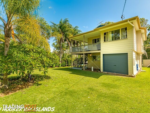 21-25 Leilani Av RUSSELL ISLAND QLD 4184