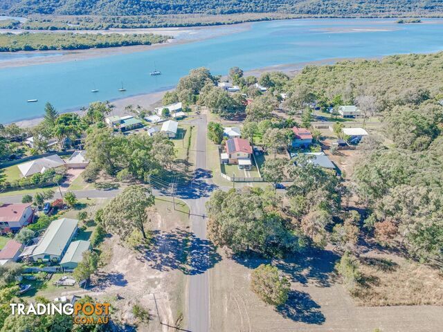 10 Jasper Street RUSSELL ISLAND QLD 4184