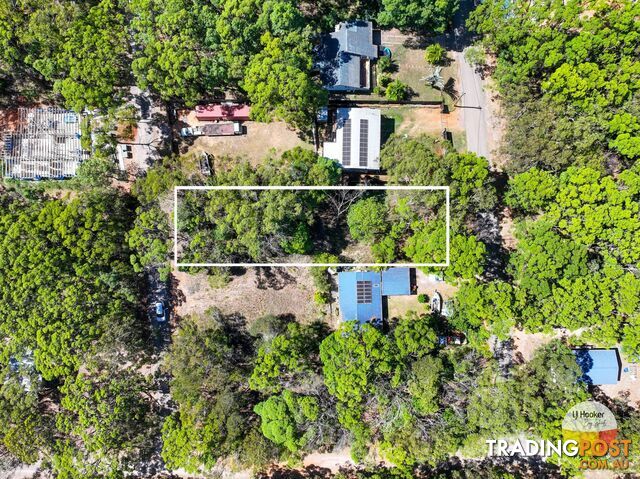 22 Stuart Street RUSSELL ISLAND QLD 4184 - photo 2 of 2