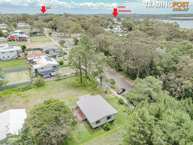 58 CANAIPA ROAD RUSSELL ISLAND QLD 4184