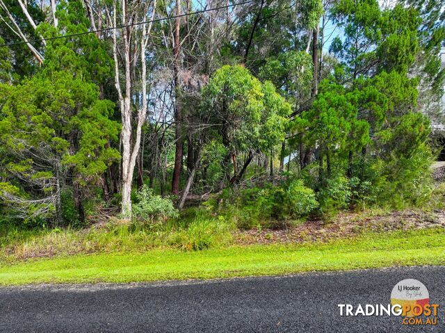 18 Seaview RUSSELL ISLAND QLD 4184 - photo 4 of 4