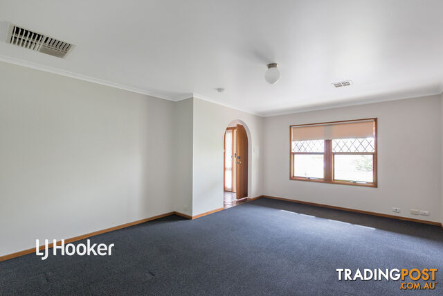 8 Polar Court GREENWITH SA 5125