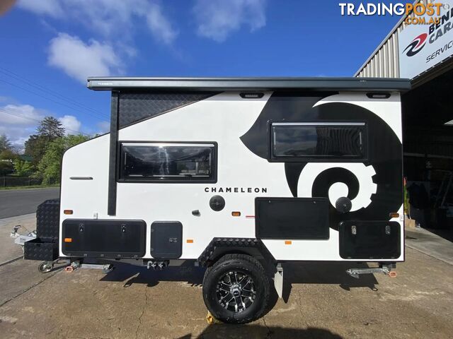 2019 Crusader Chameleon - photo 2 of 24