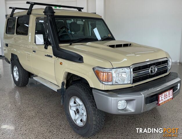 2022 TOYOTA LANDCRUISER GXL TROOPCARRIER VDJ78R WAGON