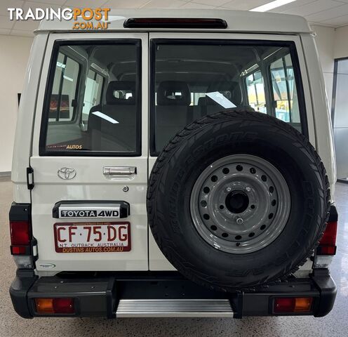 2023 TOYOTA LANDCRUISER WORKMATE TROOPCARRIER VDJ78R WAGON - photo 4 of 26