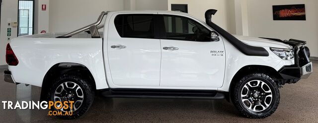 2021 TOYOTA HILUX SR5 DOUBLE CAB GUN126R UTILITY - photo 2 of 33