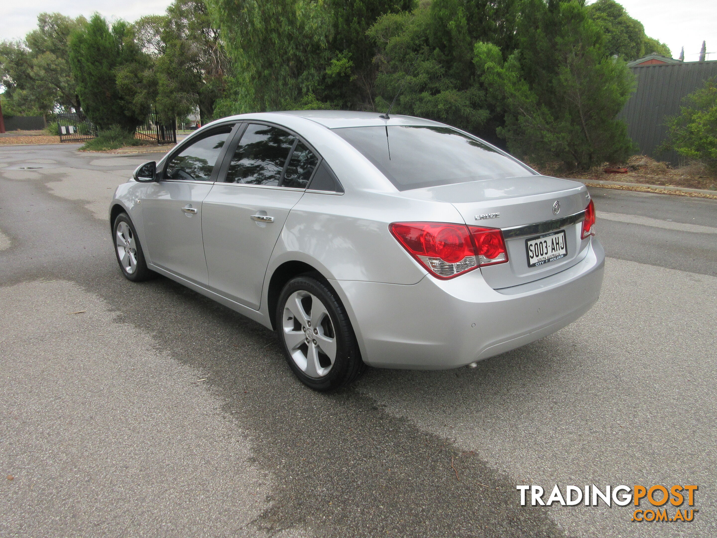 2010 HOLDEN CRUZE CDX JG 4D SEDAN