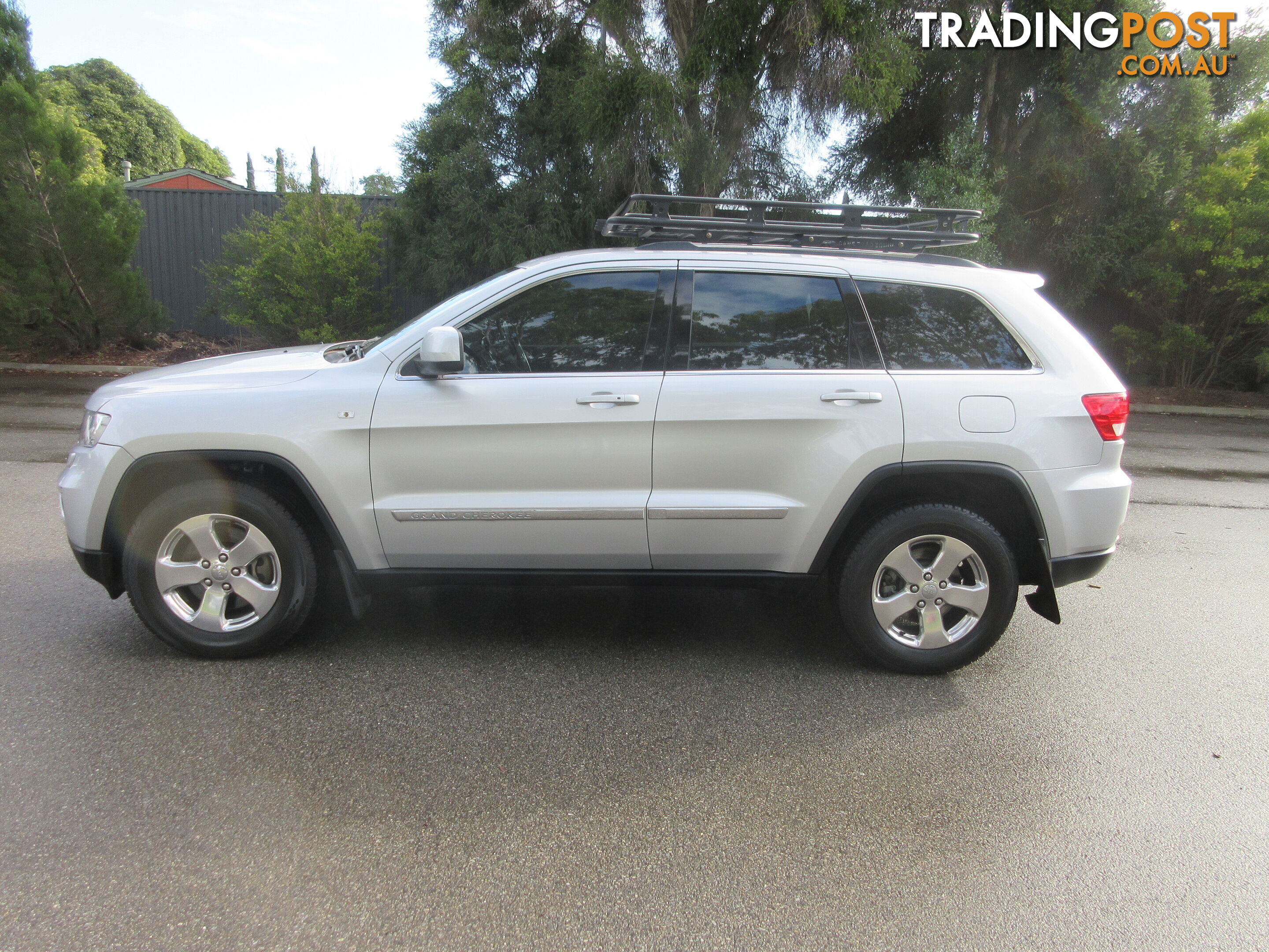 2012 JEEP GRAND CHEROKEE LAREDO (4x4) WK MY12 4D WAGON