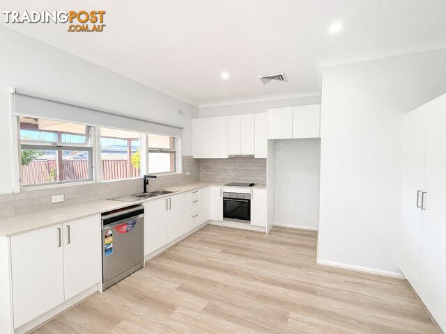 36 Taunton Road HURSTVILLE NSW 2220
