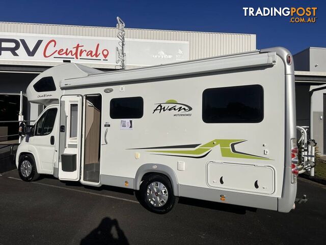 2021 Avan OVATION M5