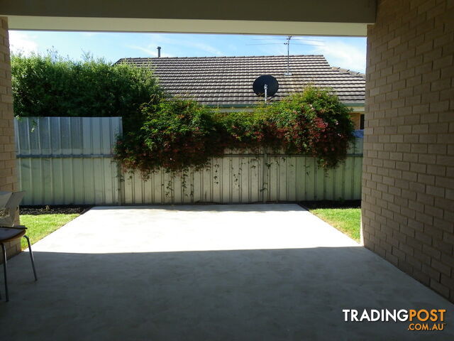 2/27 Charles Street WODONGA VIC 3690