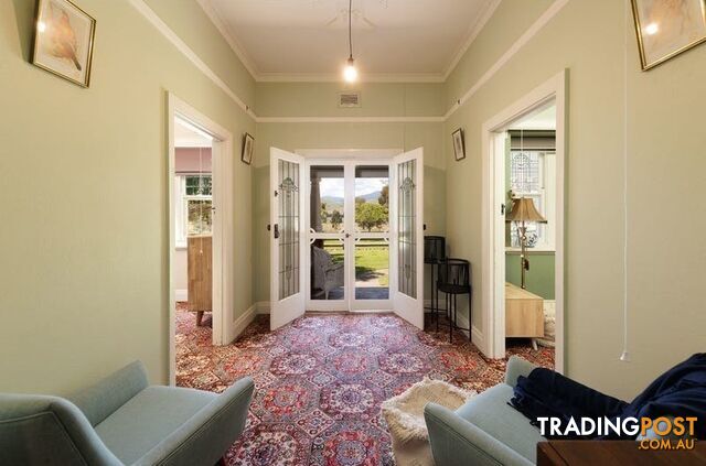400 Soldier Settlers Road TALLANGATTA VALLEY VIC 3701 - photo 4 of 25