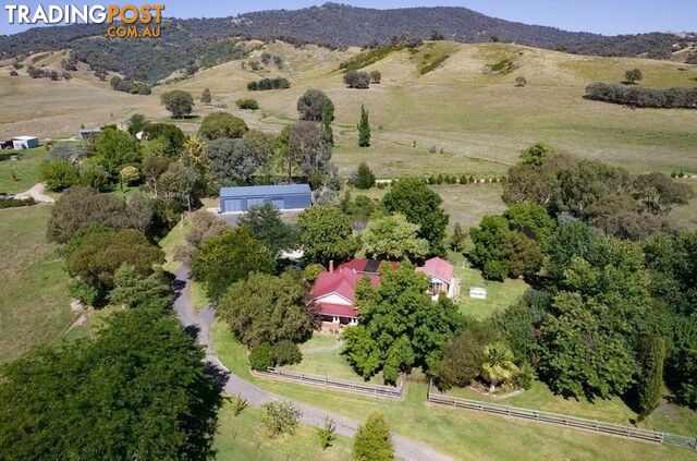 400 Soldier Settlers Road TALLANGATTA VALLEY VIC 3701 - photo 3 of 25