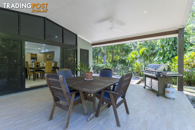 16-18 Finlay Crescent OAK BEACH QLD 4877