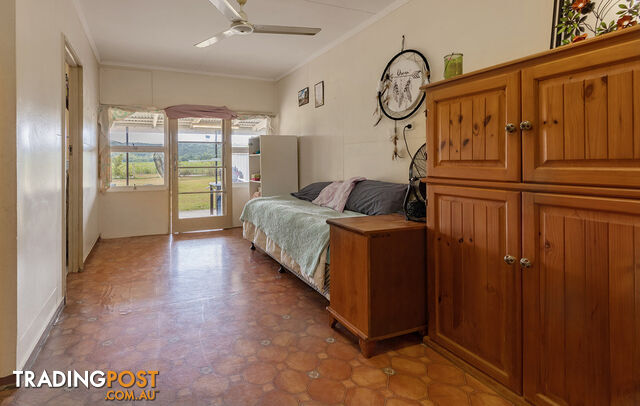 48 Alchera Drive MOSSMAN QLD 4873