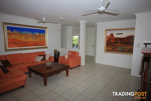 5 Sylvia Close WONGA BEACH QLD 4873