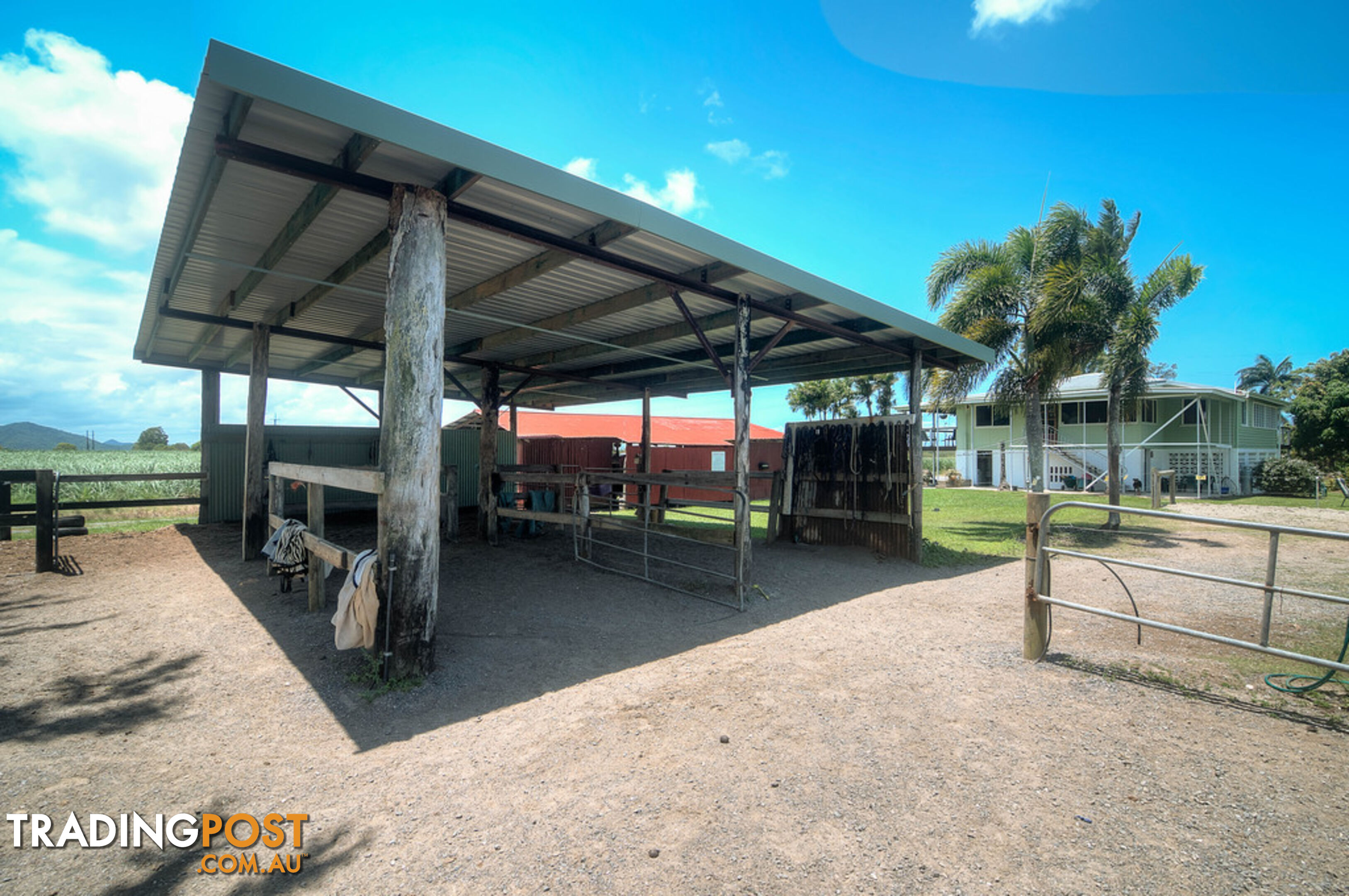 6613 Captain Cook Highway PORT DOUGLAS QLD 4877