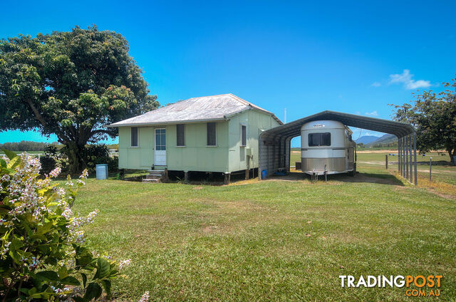 6613 Captain Cook Highway PORT DOUGLAS QLD 4877