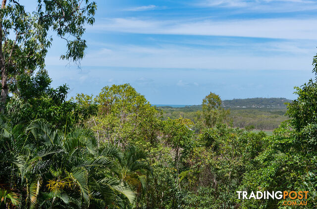 63 Ocean View Road PORT DOUGLAS QLD 4877