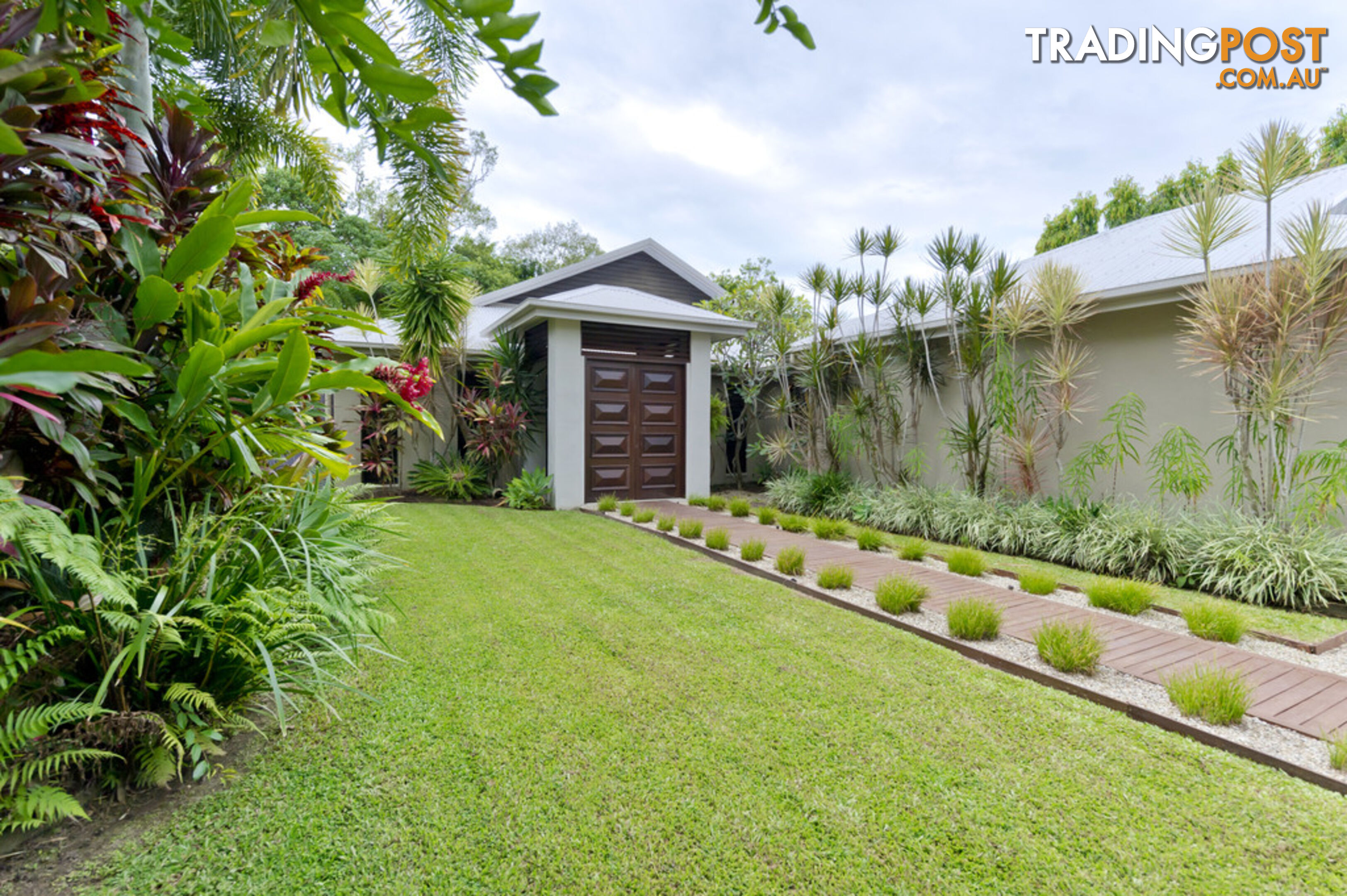 3 Lake Close PORT DOUGLAS QLD 4877