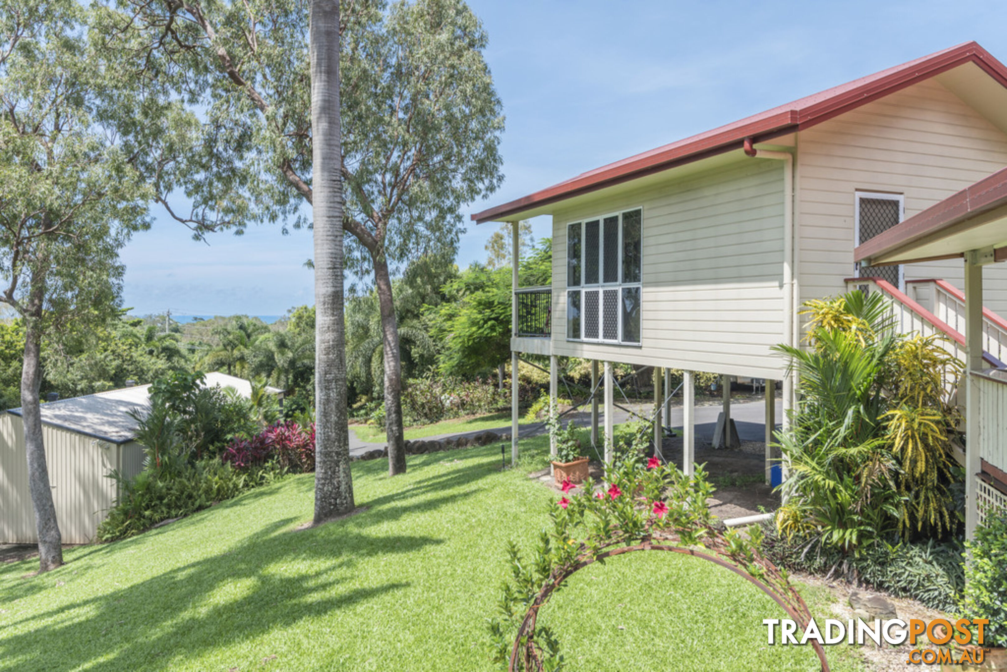 1-5 Bruce Avenue OAK BEACH QLD 4877