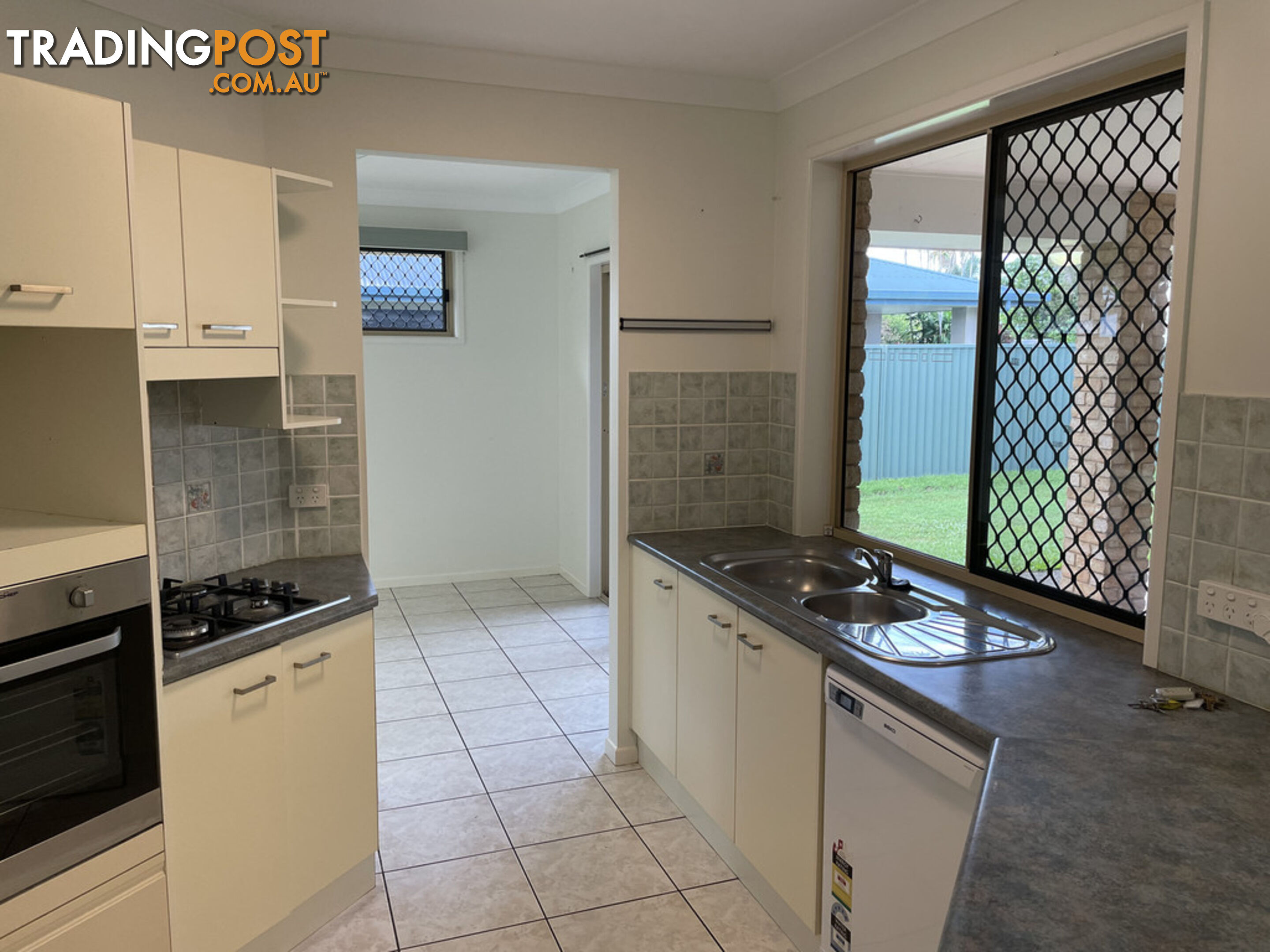 3 Coulthard Close NEWELL QLD 4873