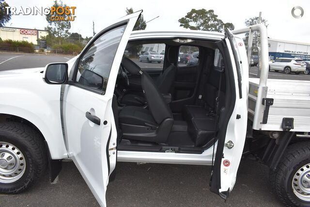 2017 ISUZU D-MAX  SX CAB CHASSIS