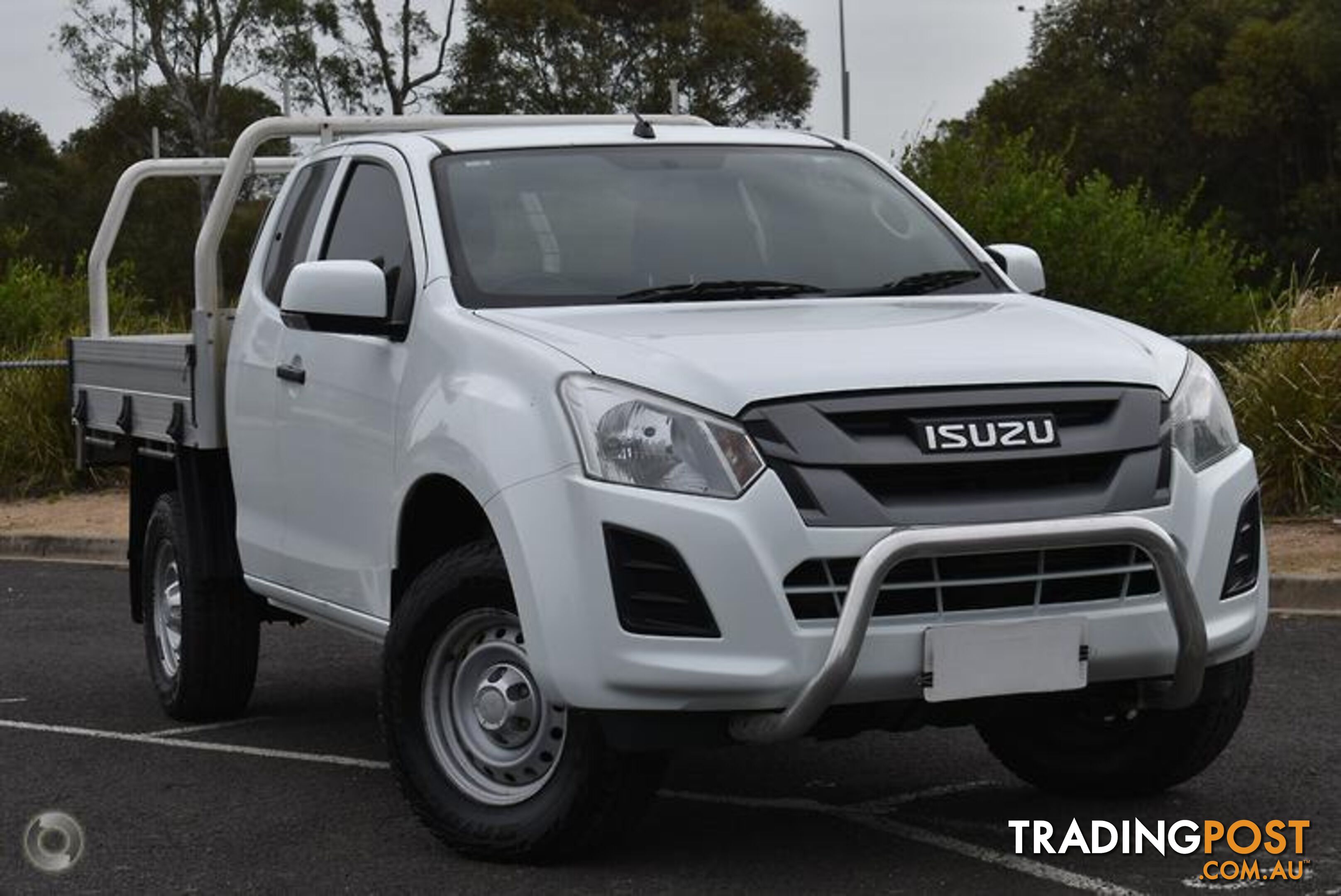 2017 ISUZU D-MAX  SX CAB CHASSIS