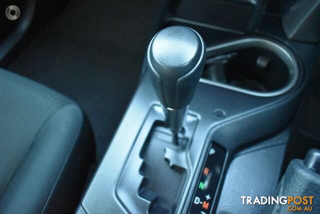 2018 TOYOTA RAV4 GX SUV - photo 4 of 33
