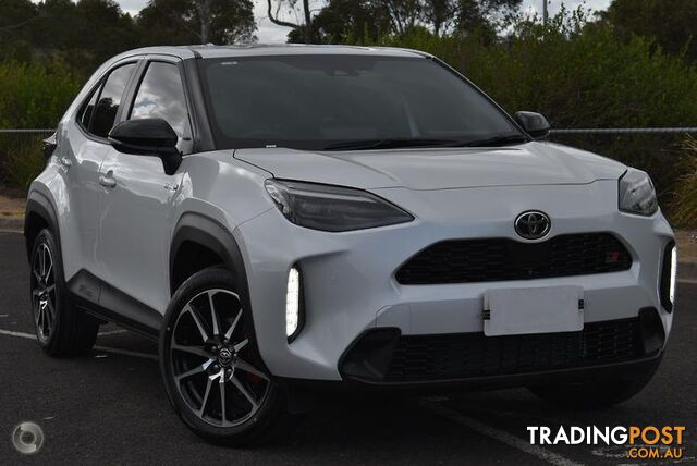 2022 TOYOTA YARIS CROSS  GR SPORT SUV