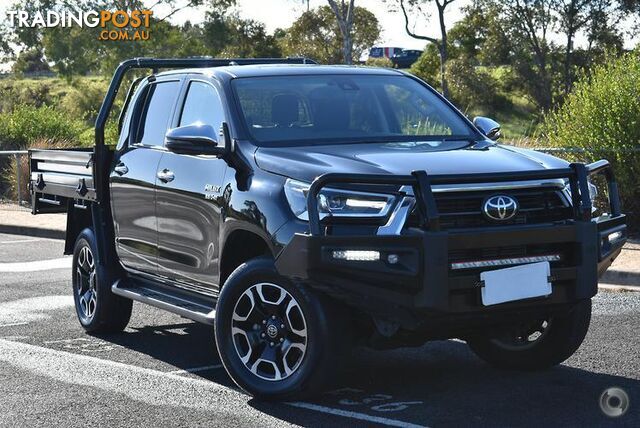 2023 TOYOTA HILUX  SR5 CAB CHASSIS