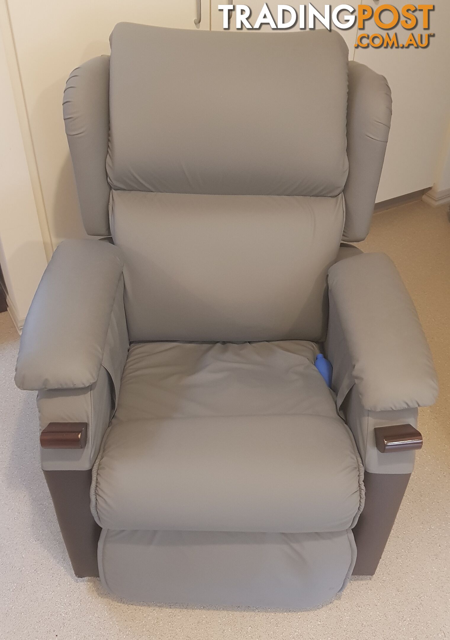 Aspire Air Lift Chair - Large - Space