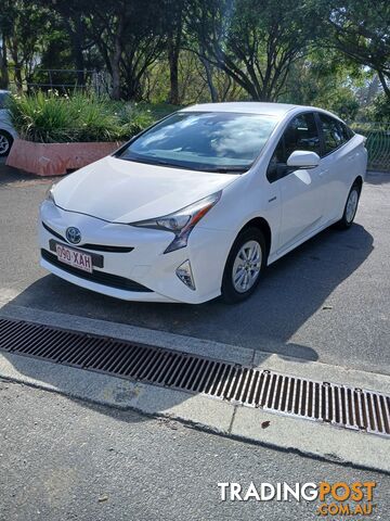 2016 Toyota Prius Vi-tech Hatchback Automatic