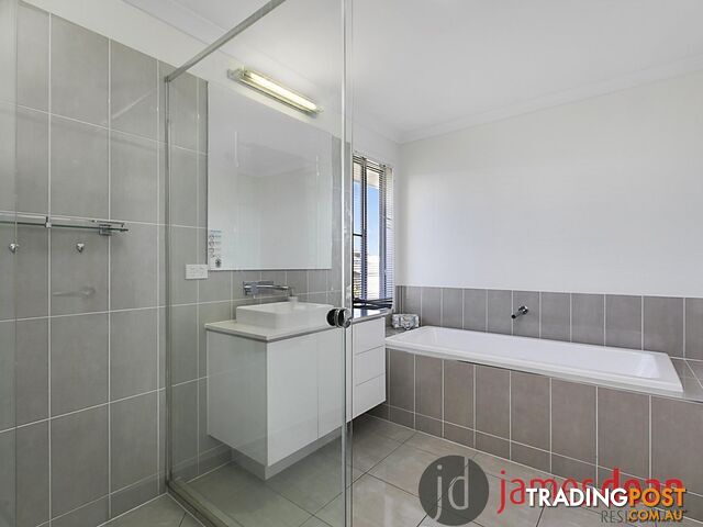 77 Foxwood Circuit Wakerley qld 4154