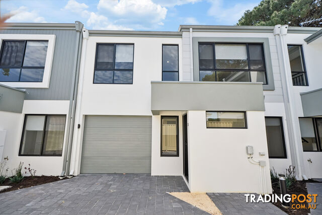 3 85 Walanna Drive KARAWARA WA 6152