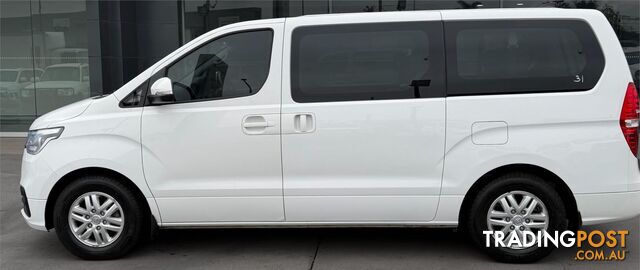 2019 HYUNDAI IMAX ACTIVE TQ4 MY20 4D WAGON - photo 3 of 19