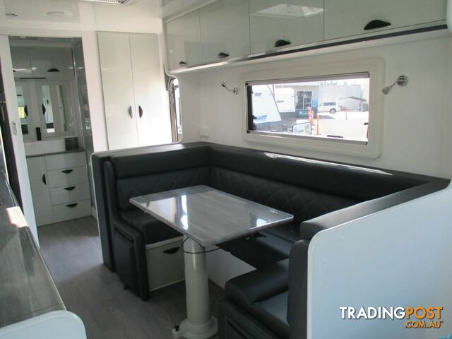 2020  CRUSADER EXCALIBUR  SERENITY  - photo 5 of 11