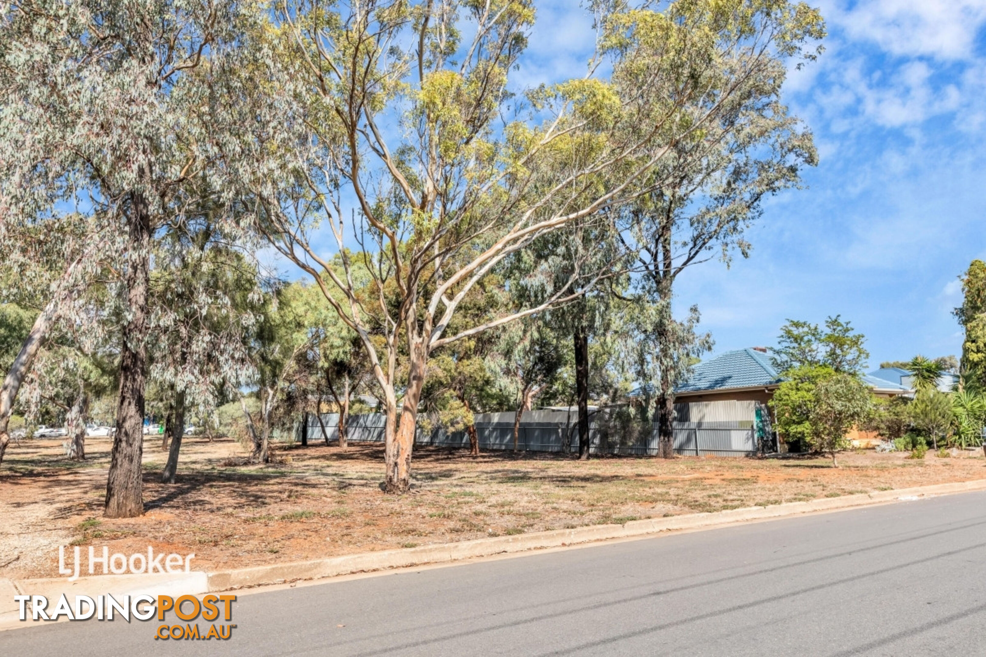 8 Bertana Road PARA HILLS WEST SA 5096